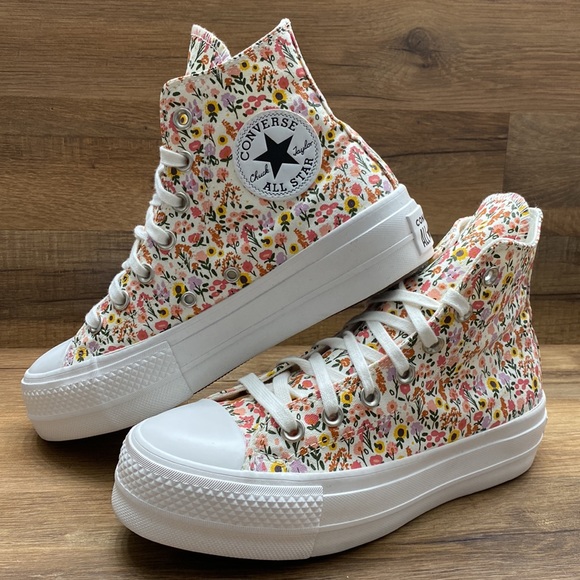 CONVERSE CTAS LIFT HI BRAND 🔥 NEW - Picture 3 of 9